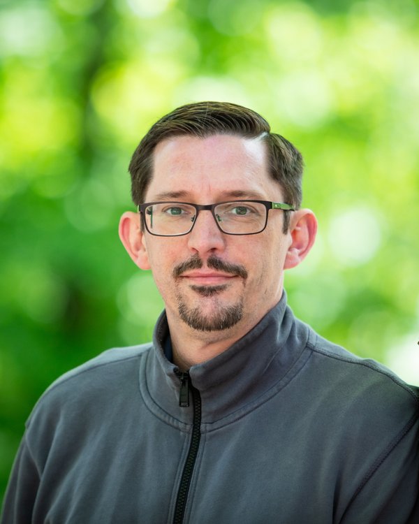 Sebastian aus dem Team der Physio Ergo Therapie Simon in Birkenwerder